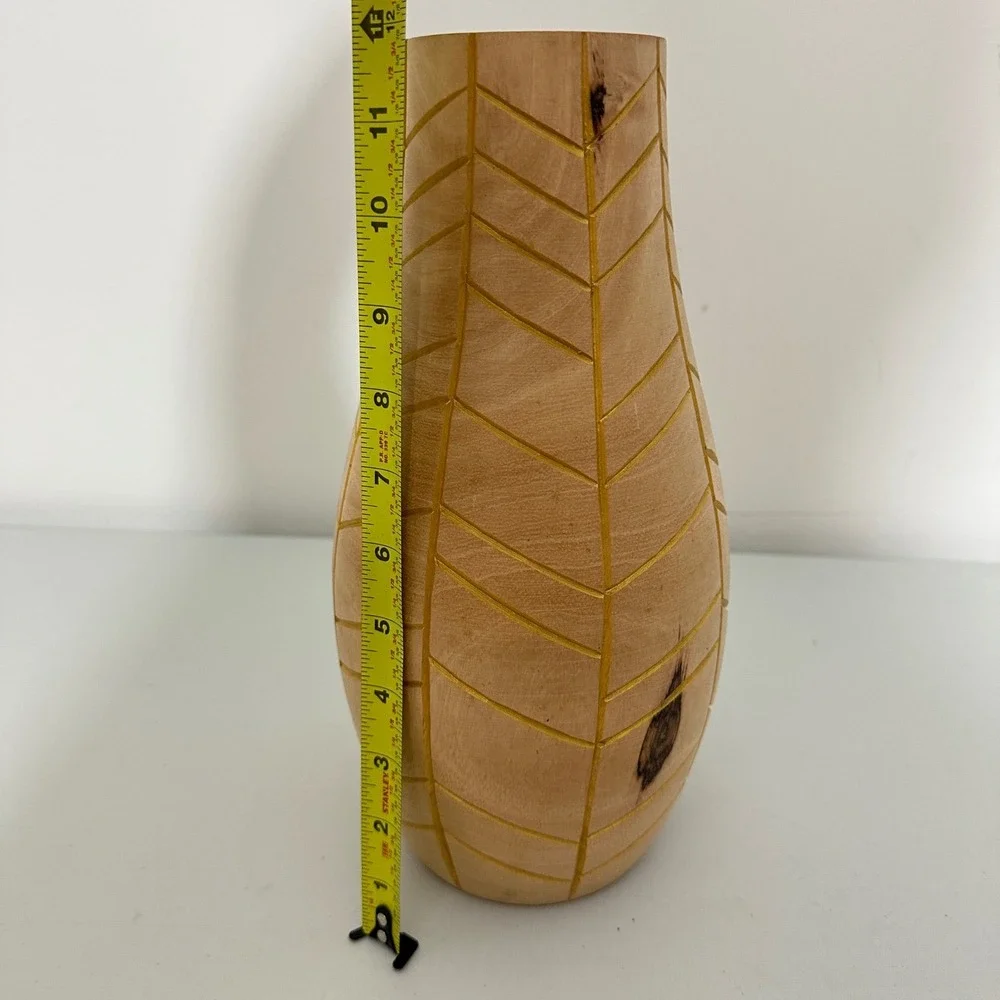 Hand Carved Mango Wood Vase Gold Leaf Pattern 12